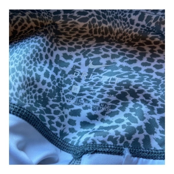 Nike Dri-Fit animal print leggings - Picture 8 of 10